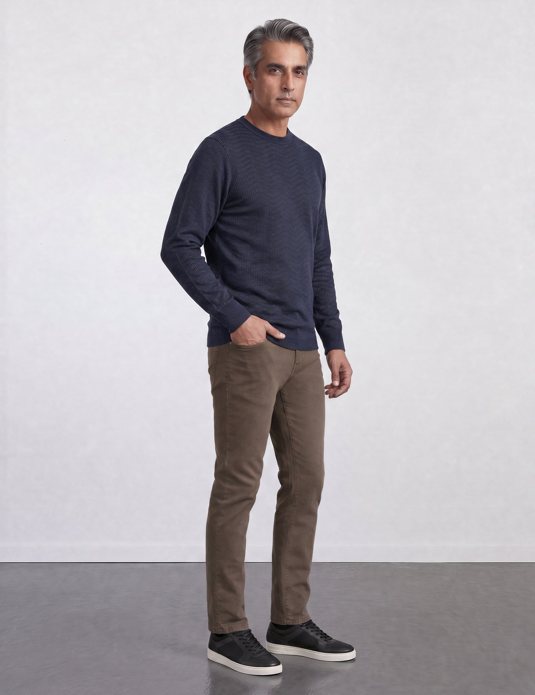 THE SOFT EASE - REGULAR SWEATER - NAVY AND LIME GREEN