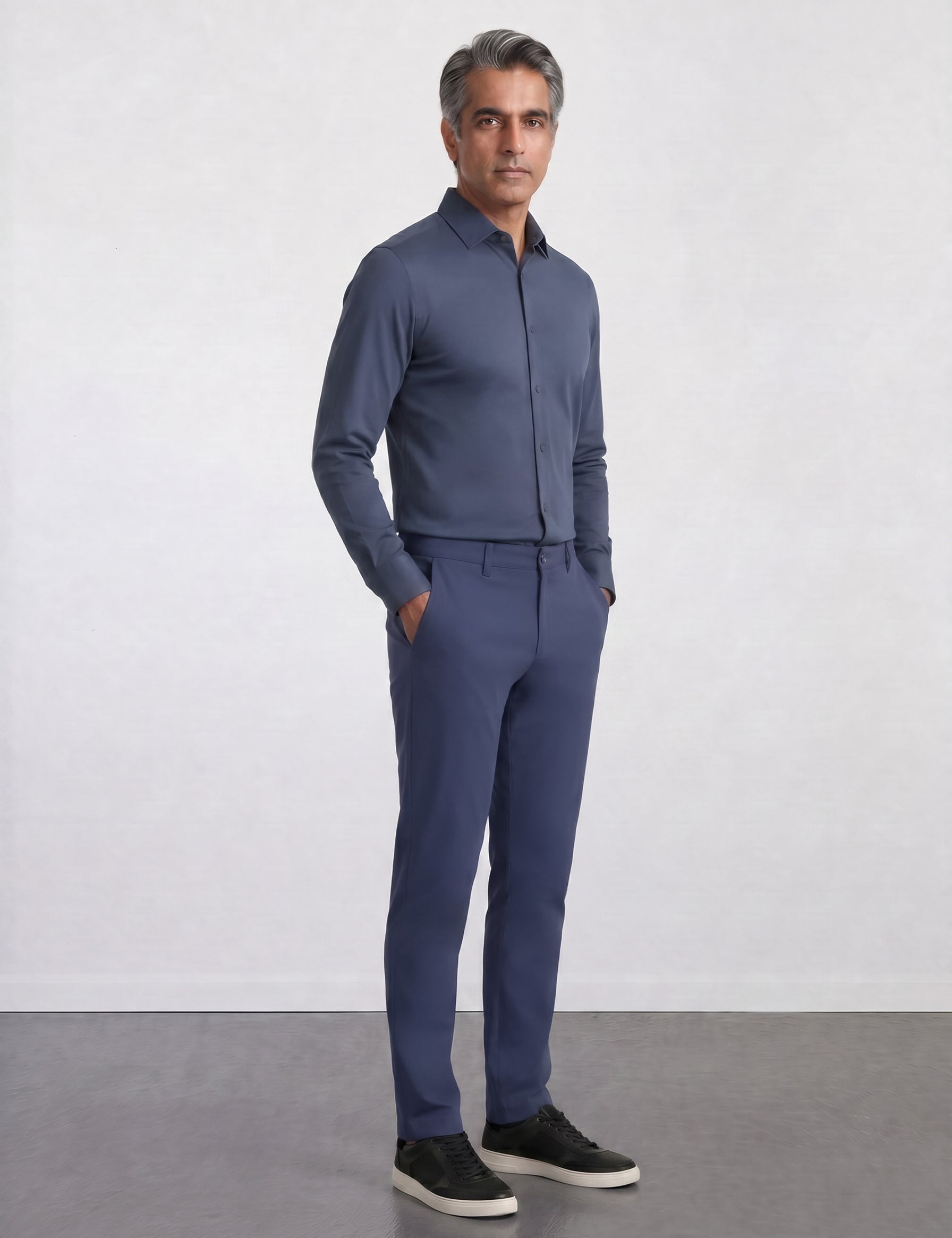 THE HYPERFLEX EVERYDAY - REGULAR PANTS - NAVY BLUE