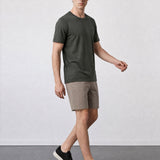 THE EVERYDAY - SEAMLESS HALF TEE - MILITARY GREEN