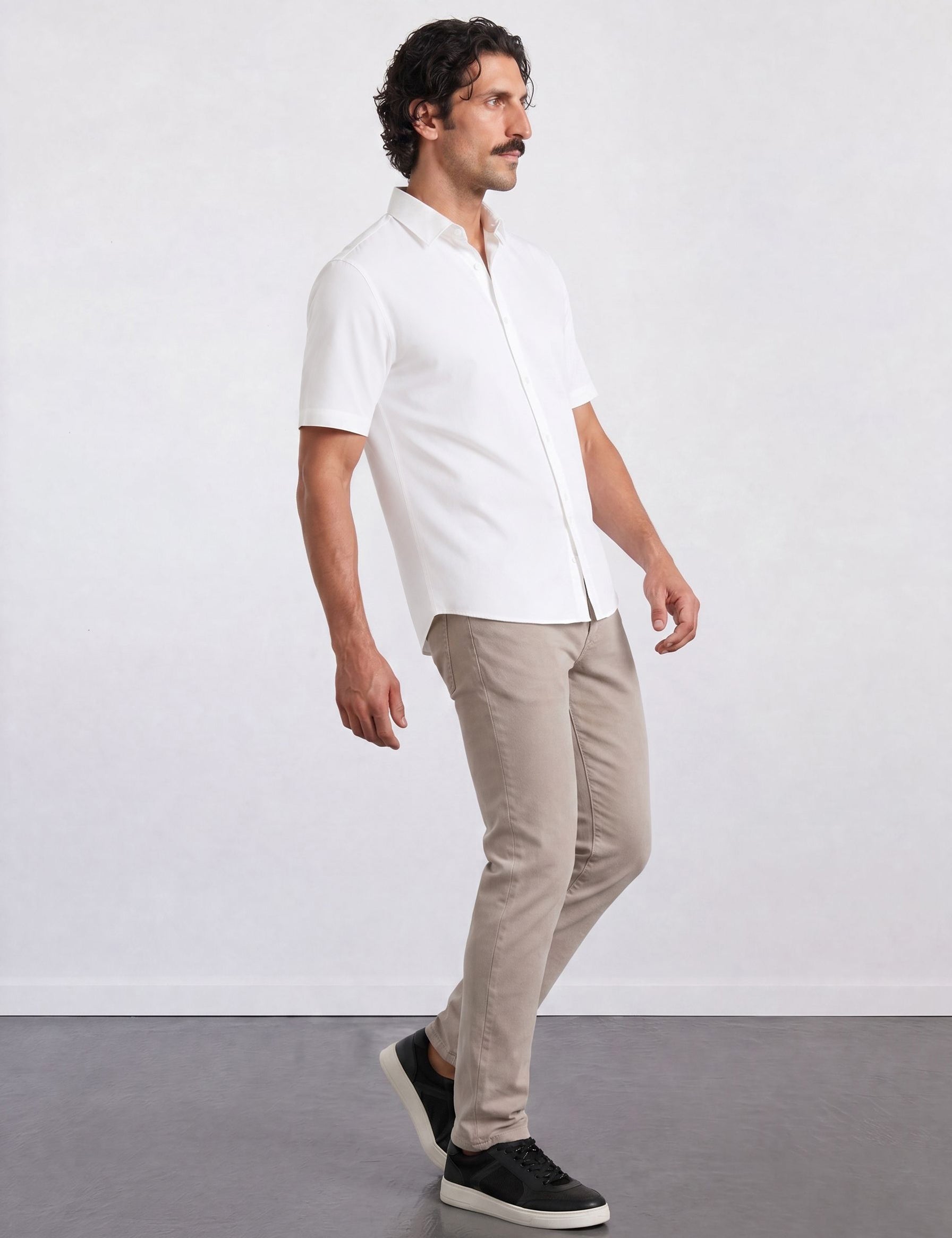 THE HYPERFLEX - SLIM HALF SHIRT - WHITE