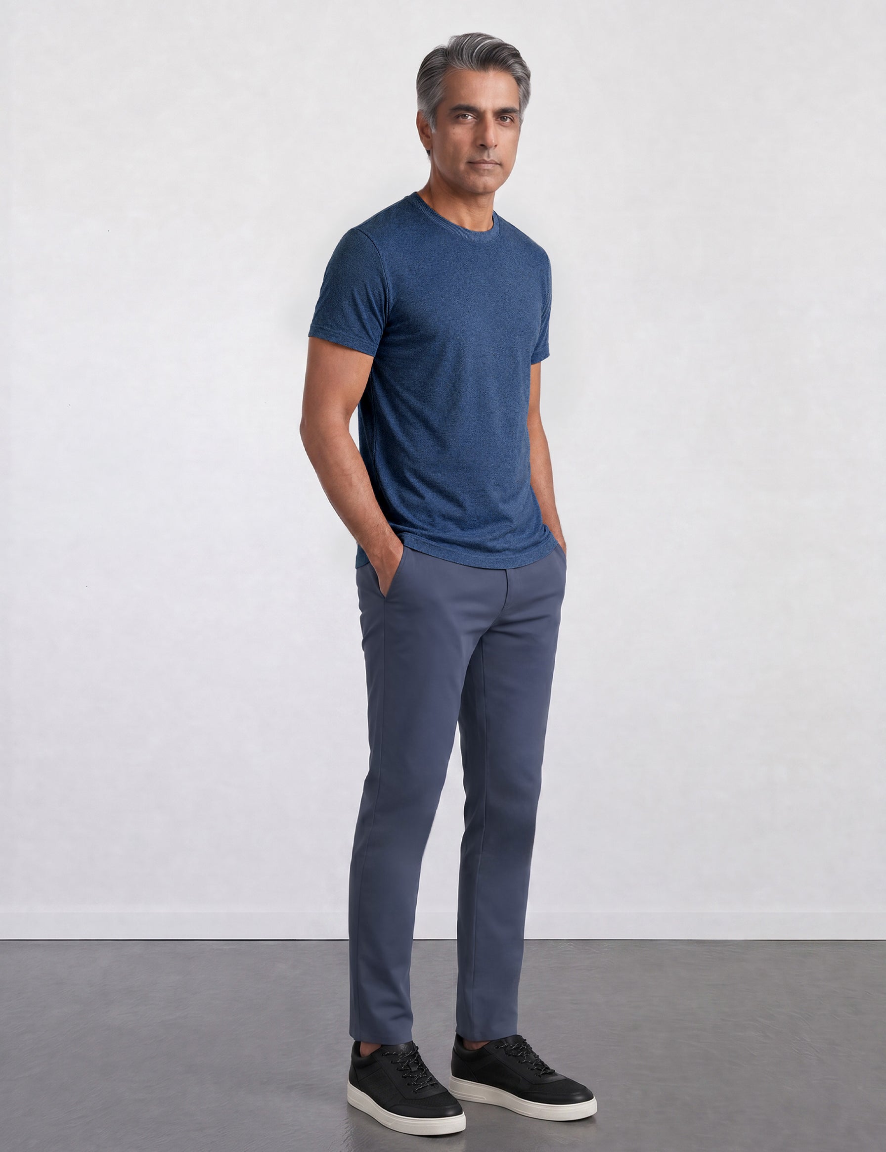 THE EVERYDAY - SEAMLESS HALF TEE - BLUE