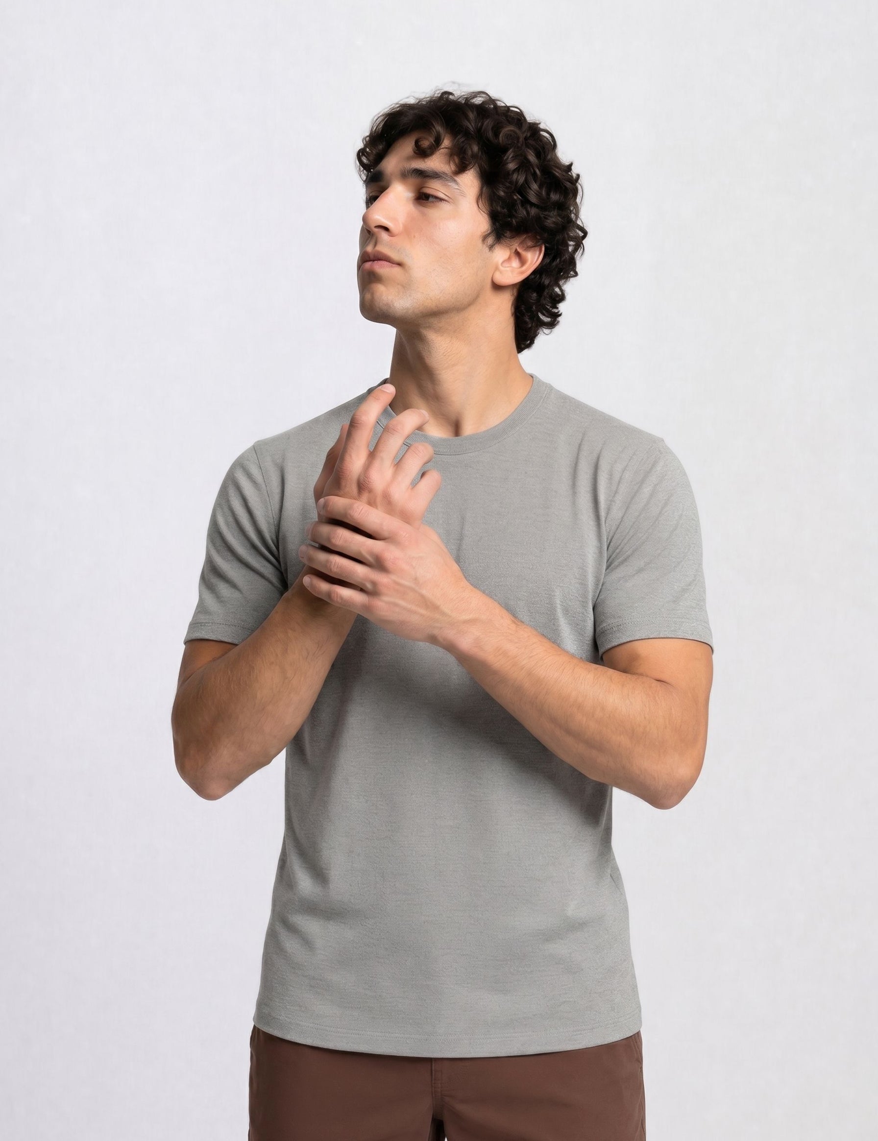 THE MOTION - HALF TEE - KHAKI
