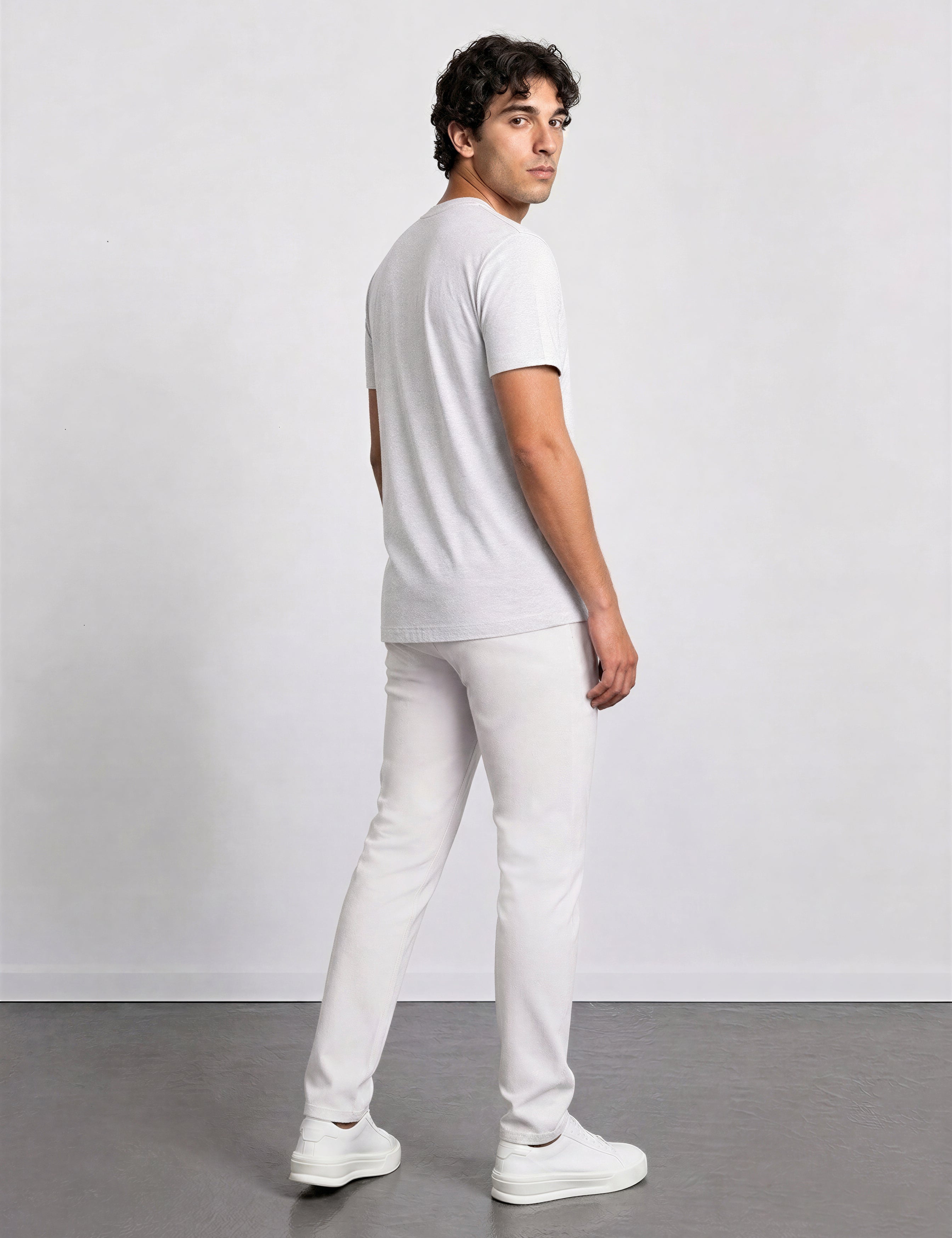 THE ESSENTIAL - HALF TEE - LIGHT GREY