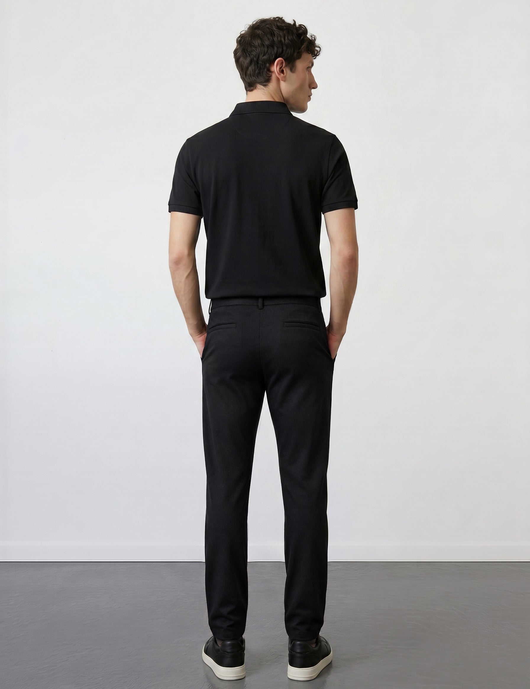 THE SOFT EASE - TAILORED PANTS - BLACK