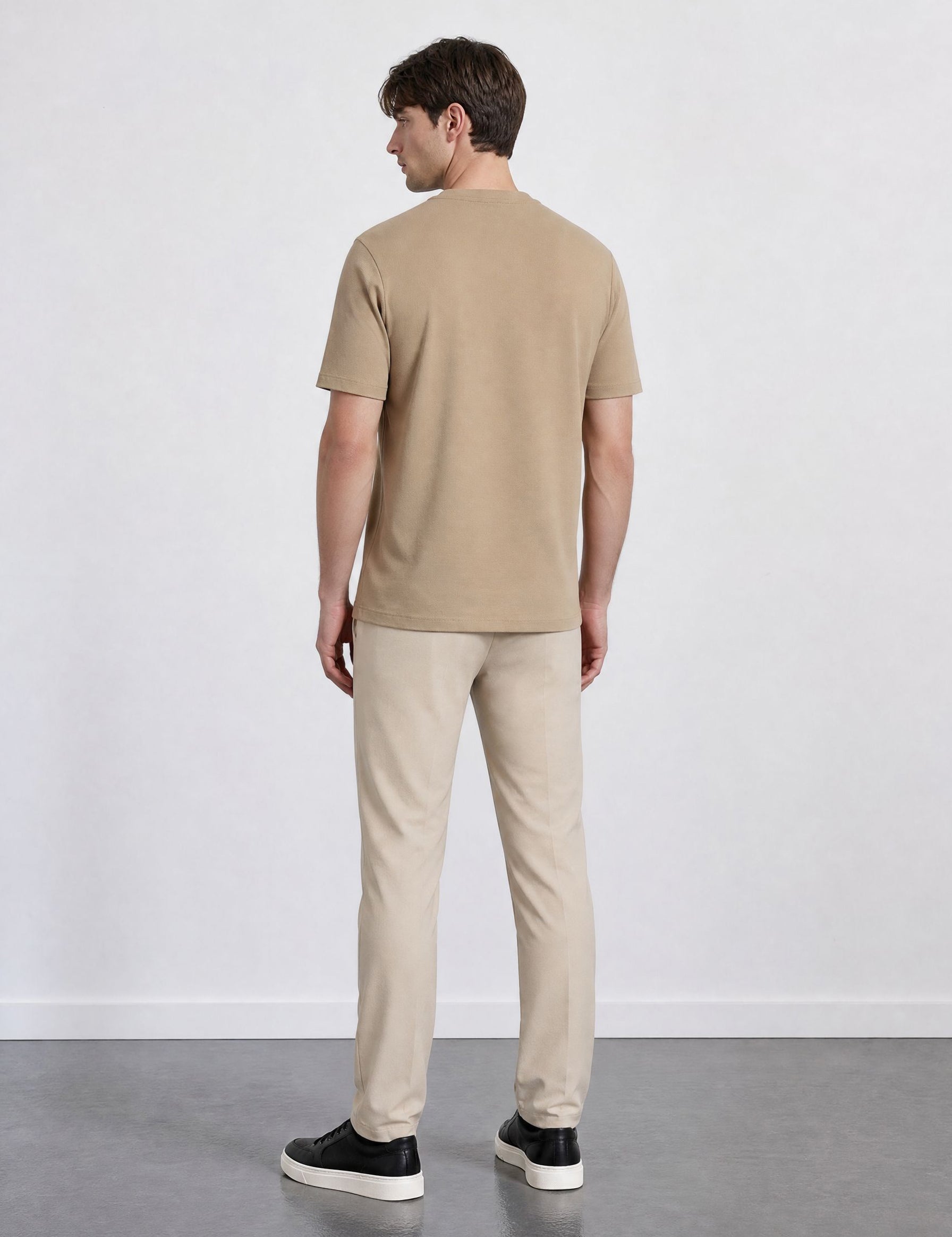 THE EVERYDAY - PIQUÉ TEE - CIGAR