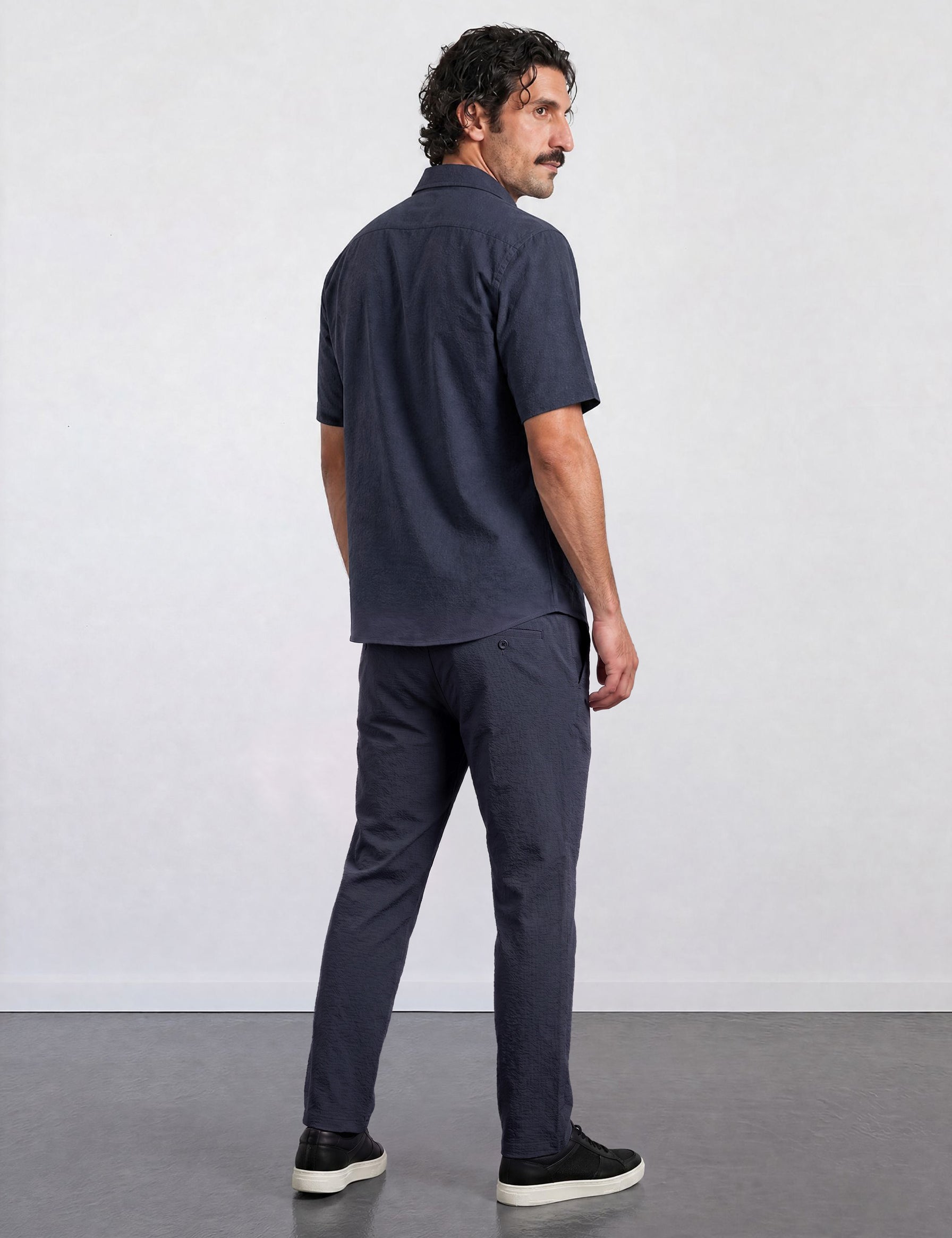 THE CITY PLEAT - RELAXED PANTS - NAVY BLUE