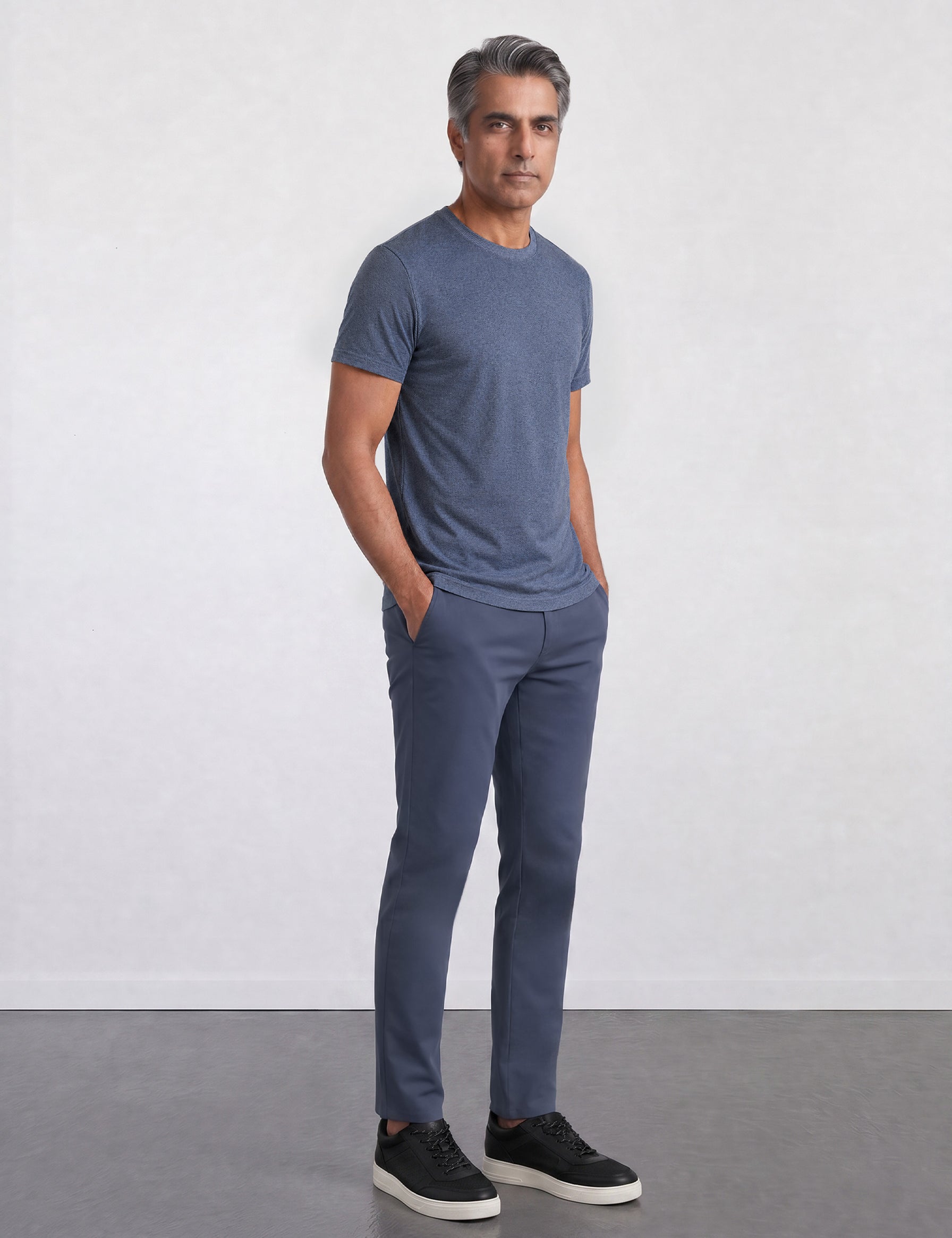 THE EVERYDAY - SEAMLESS HALF TEE - BLUE
